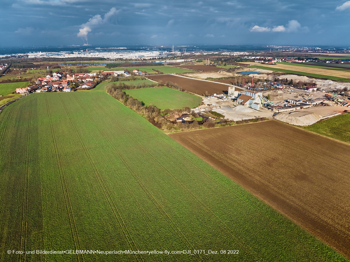 08.12.2022 - Quetschwerk - DEMOS-Wohnbau - Bauplatz in Gronsdorf 08.12.2022 - Quetschwerk - DEMOS-Wohnbau - Bauplatz in Gronsdorf